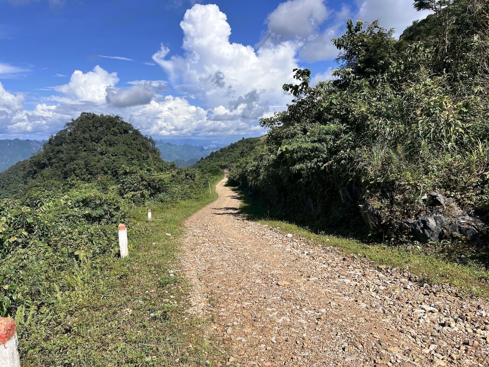 The rough shortcut through Ngọc Động